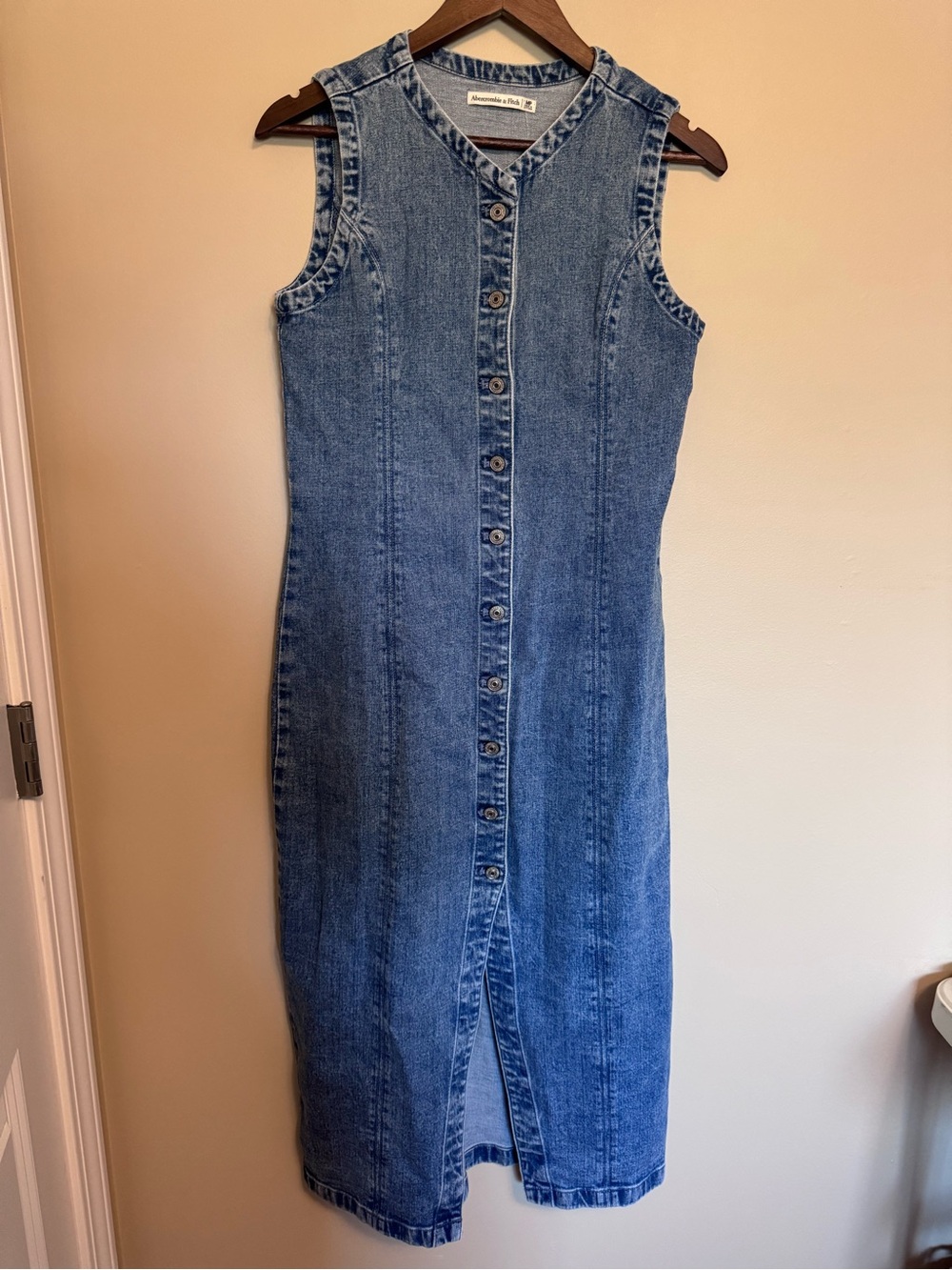 Abercrombie & Fitch Women’s Mara High Neck Vest Midi Dress